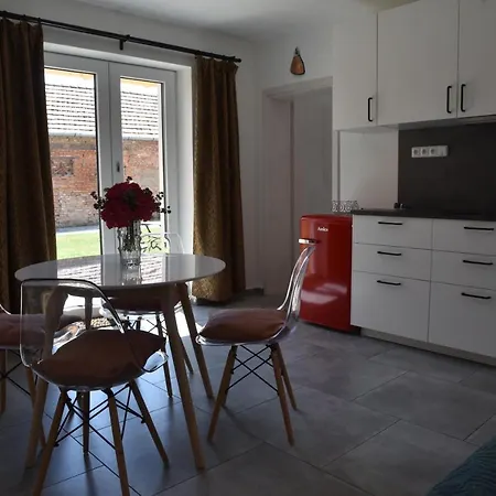 Vlastovka Apartament Bulhary