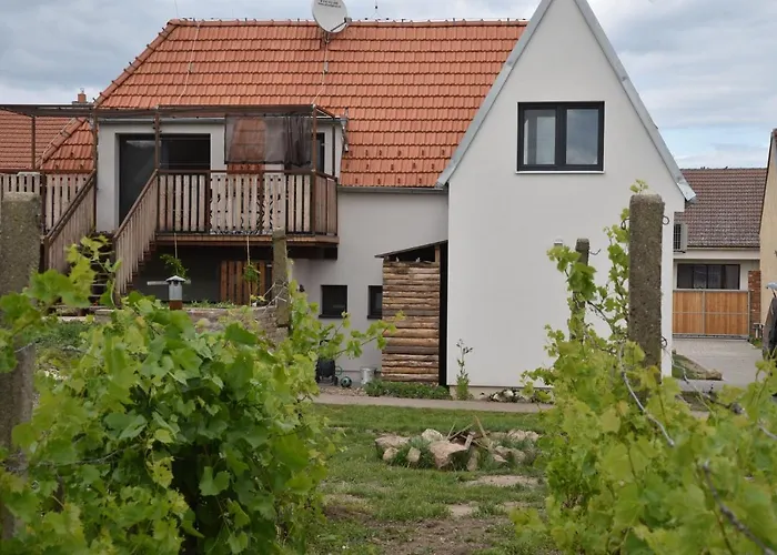 Apartment Vlastovka Bulhary